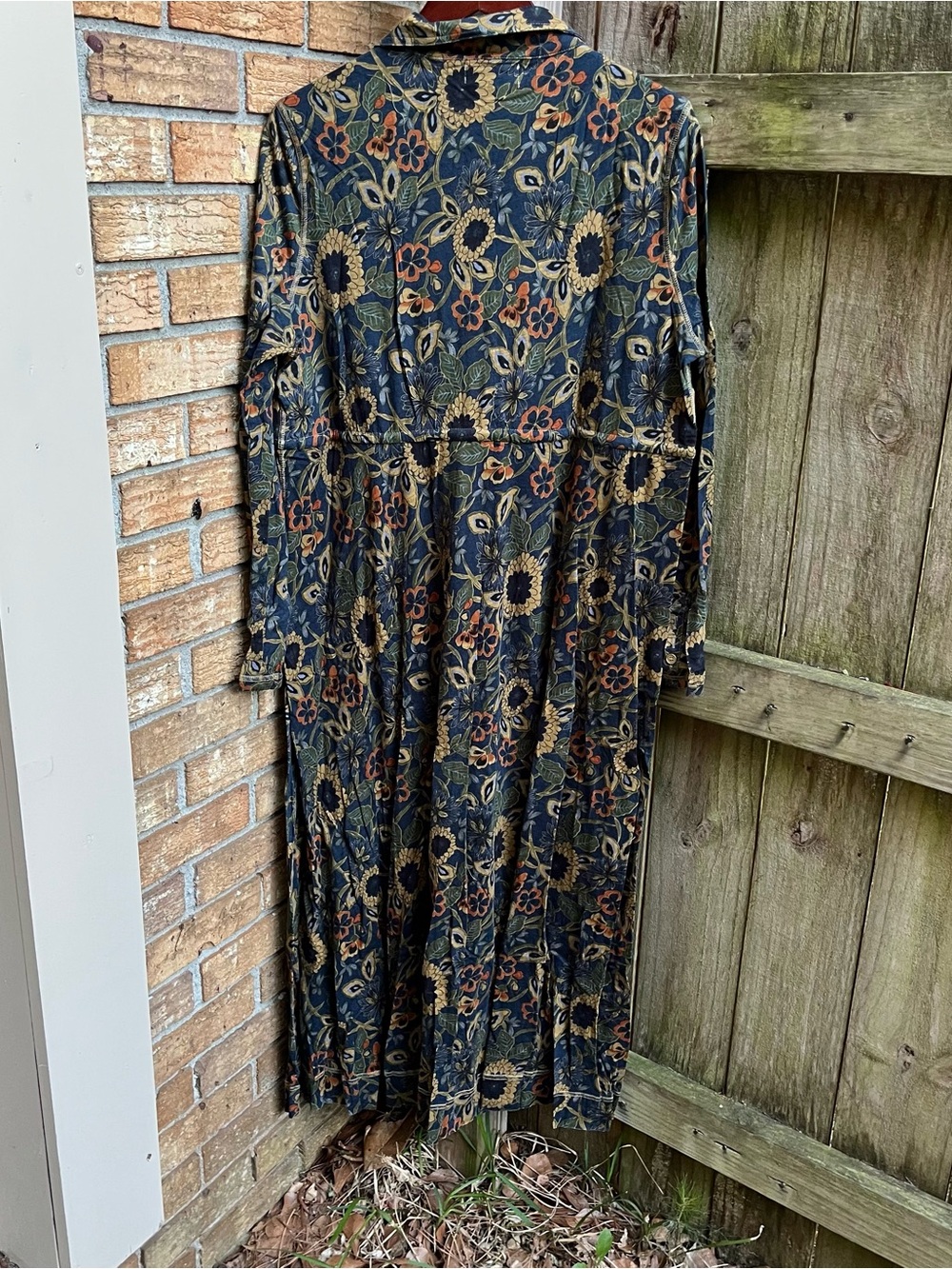 NATURAL LIFE Button-Front Cotton Floral Maxi Dress in Green/Blue Sunflower - Picture 5 of 5